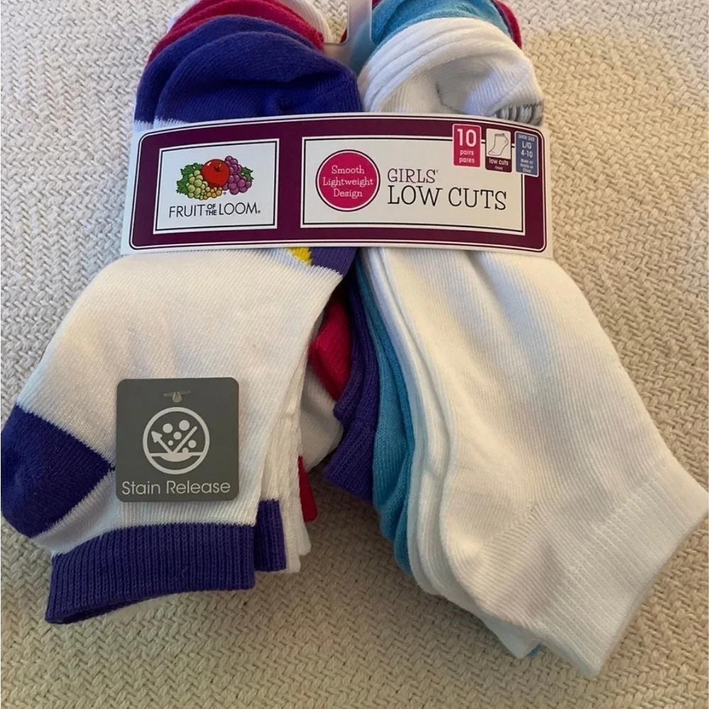 Girls Sz 4-10 Socks & Slipper Socks